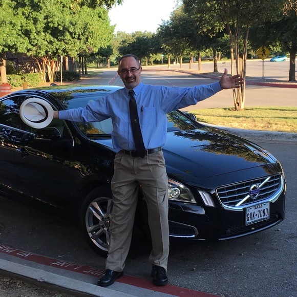 Weekly Earnings Tracker App Interface - Picture 5 of 5